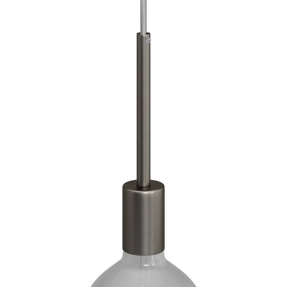I lager Creative cablesCylindrisk lamphållare E27 i metall med 15 cm lång dravaglastare